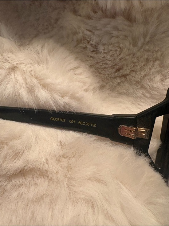 Gucci Classic Oversized Black Sunglasses - Women\'s Accessories main image 7
